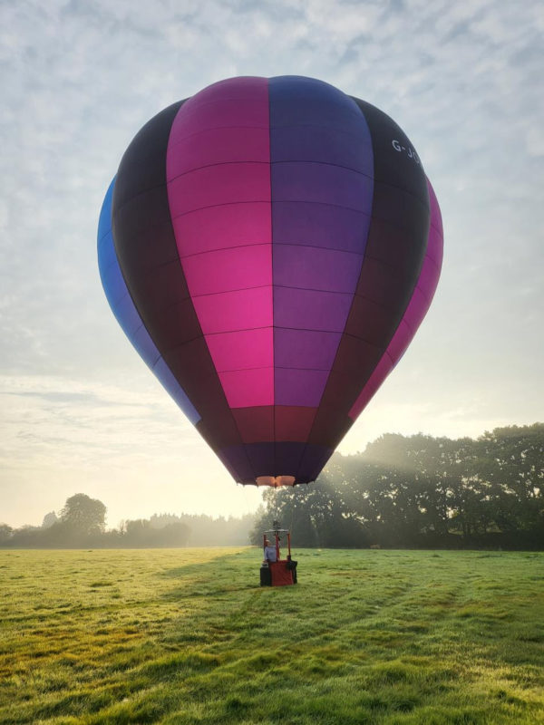 Eastern Region Balloons Stage Queen’s Cup launch from Stonham Barns Park